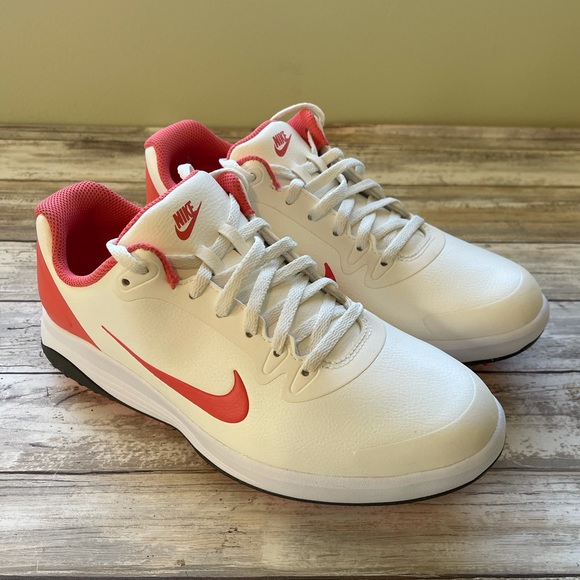 Nike Shoes - ❤️DEAL OF THE DAY❤️NWOT ✨Nike✨ Fitsole Golf Shoes